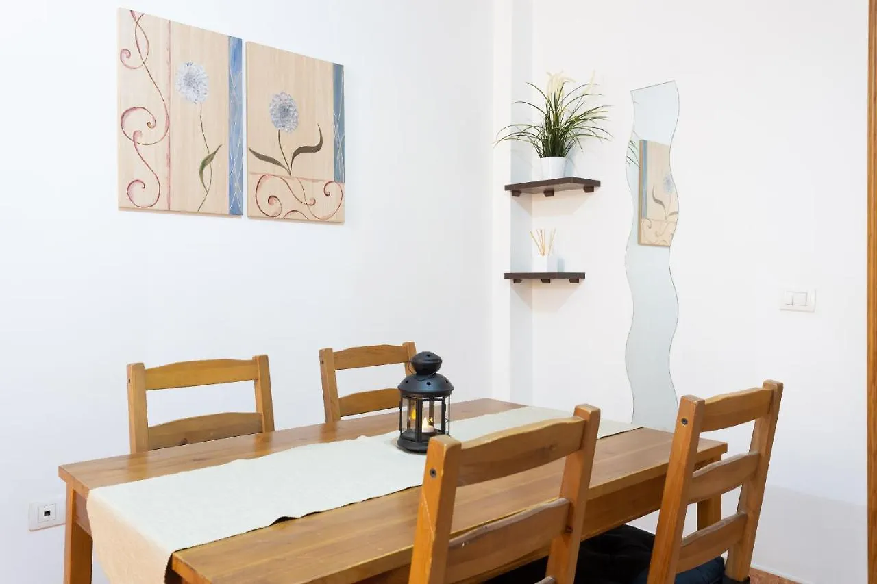 Apartamentos Ohana - Edificio Tonillo Los Cristianos  España